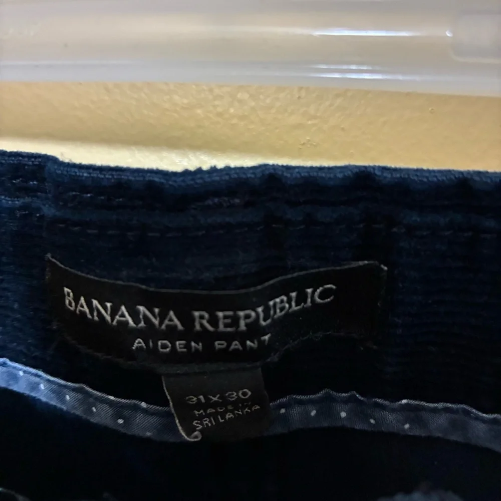 Banana Republic Aiden Pants Men’s 31X30 Navy Blue Corduroy Mid-Rise